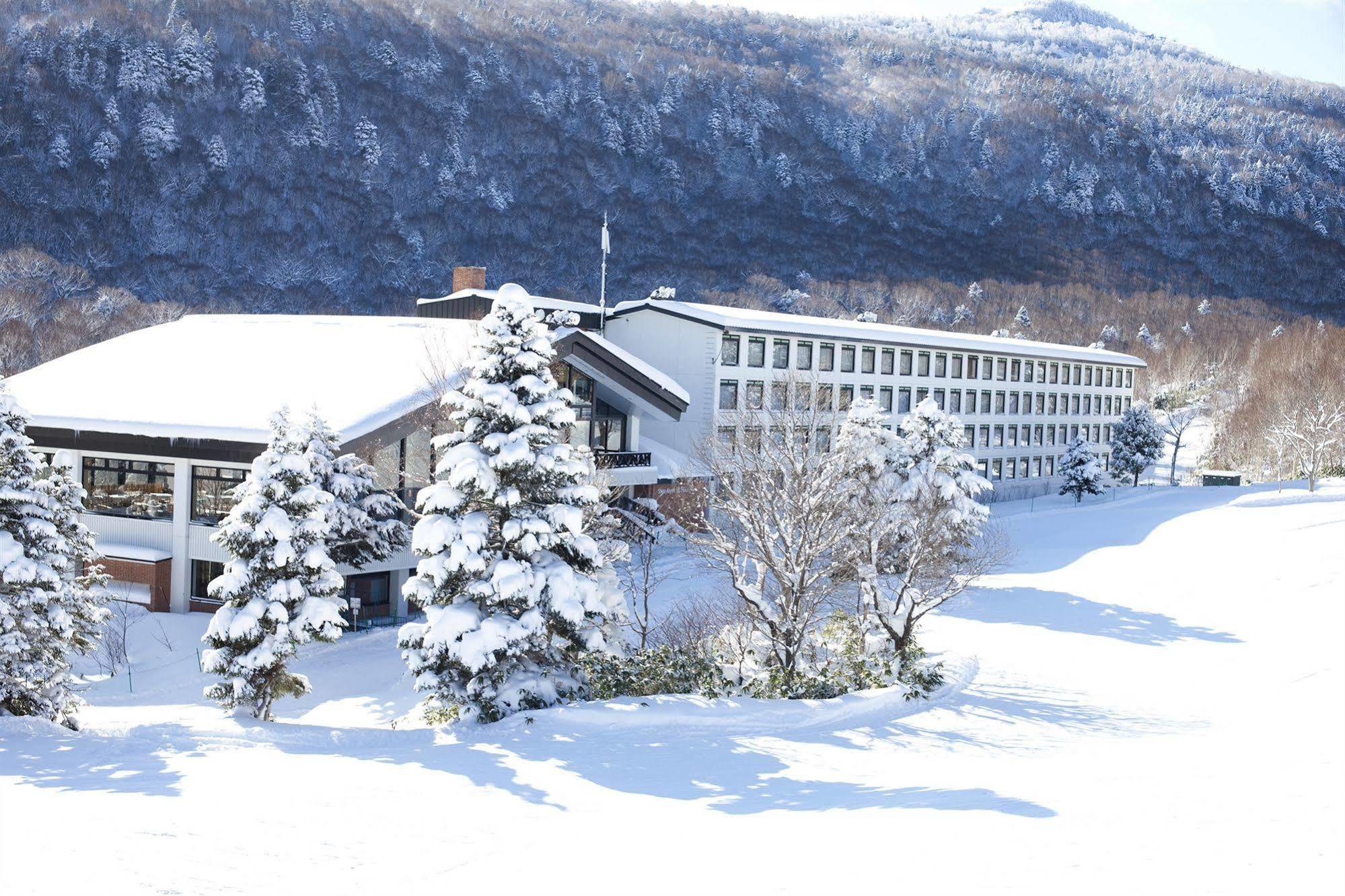 מלון יאמנוצ'י Shiga Kogen Prince East מראה חיצוני תמונה