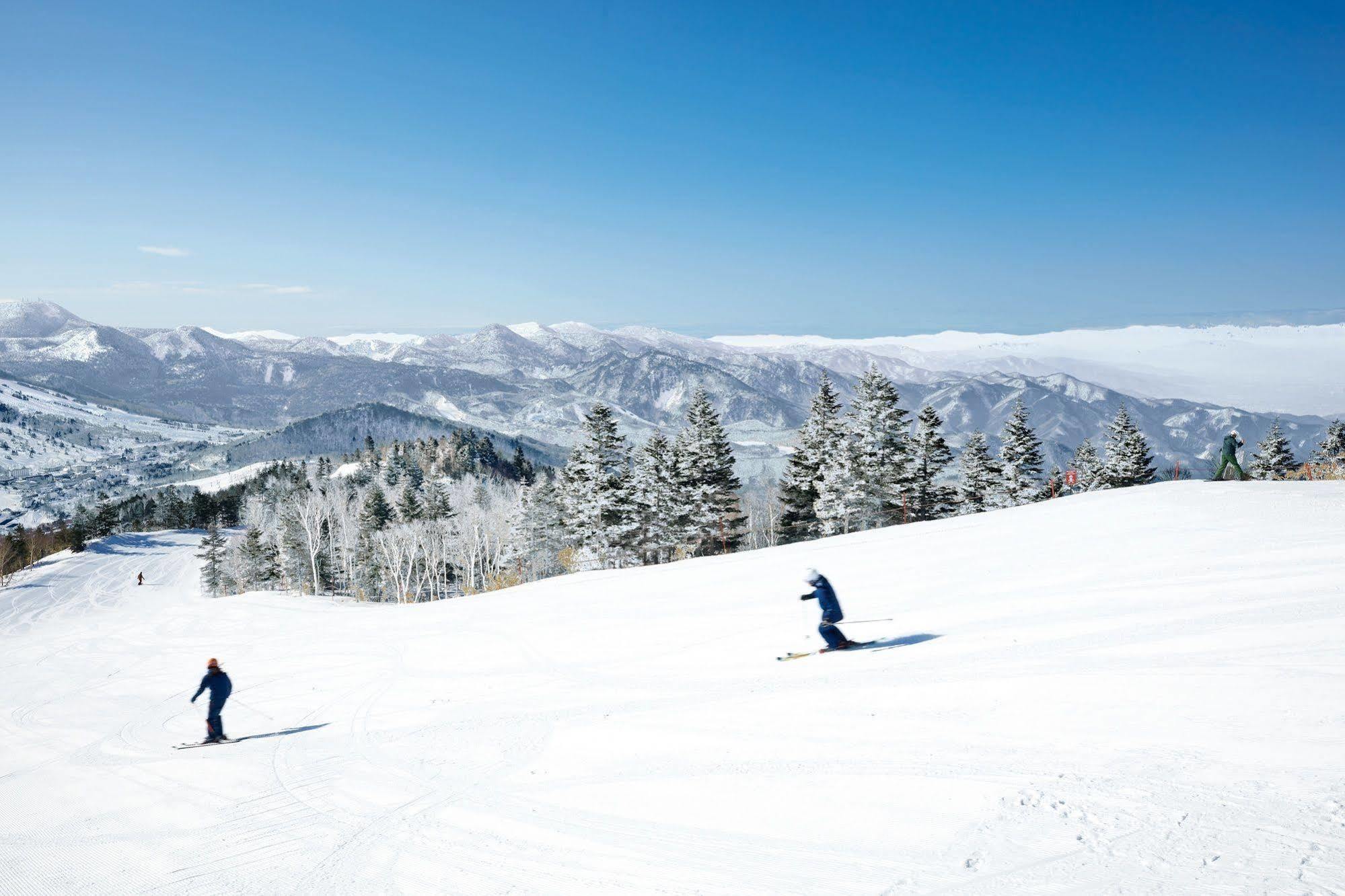 מלון יאמנוצ'י Shiga Kogen Prince East מראה חיצוני תמונה